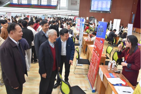 春风送岗，精准服务—私立华联学院2026年粤港澳大湾区春季校园供需见面会成功举办